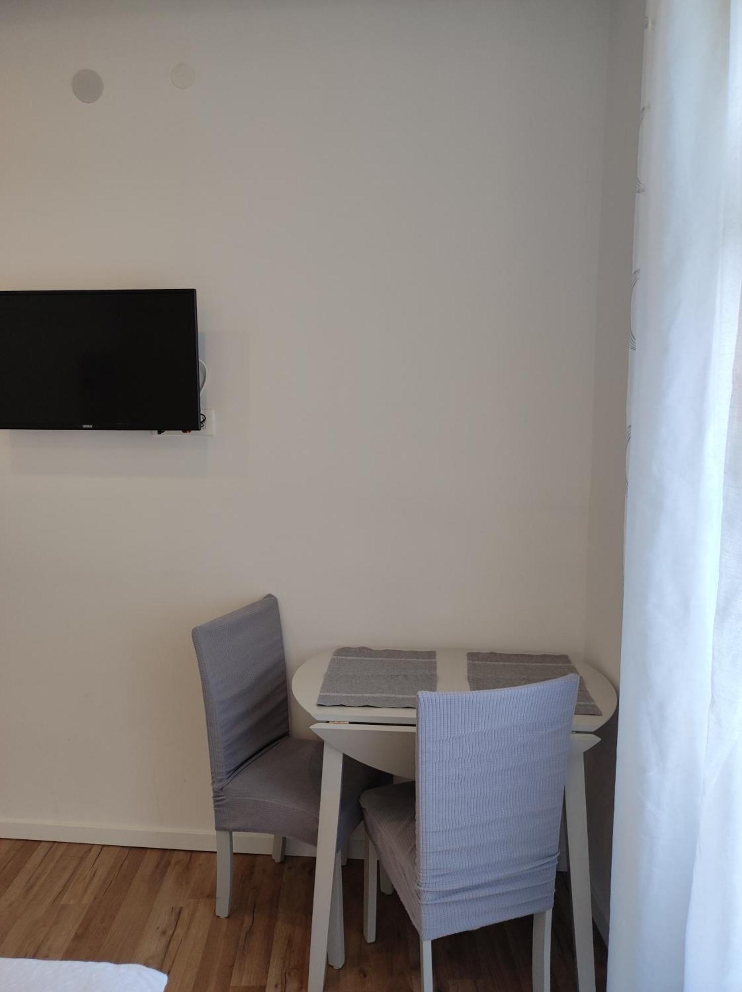 Apartments Krstulja Башка Номер фото